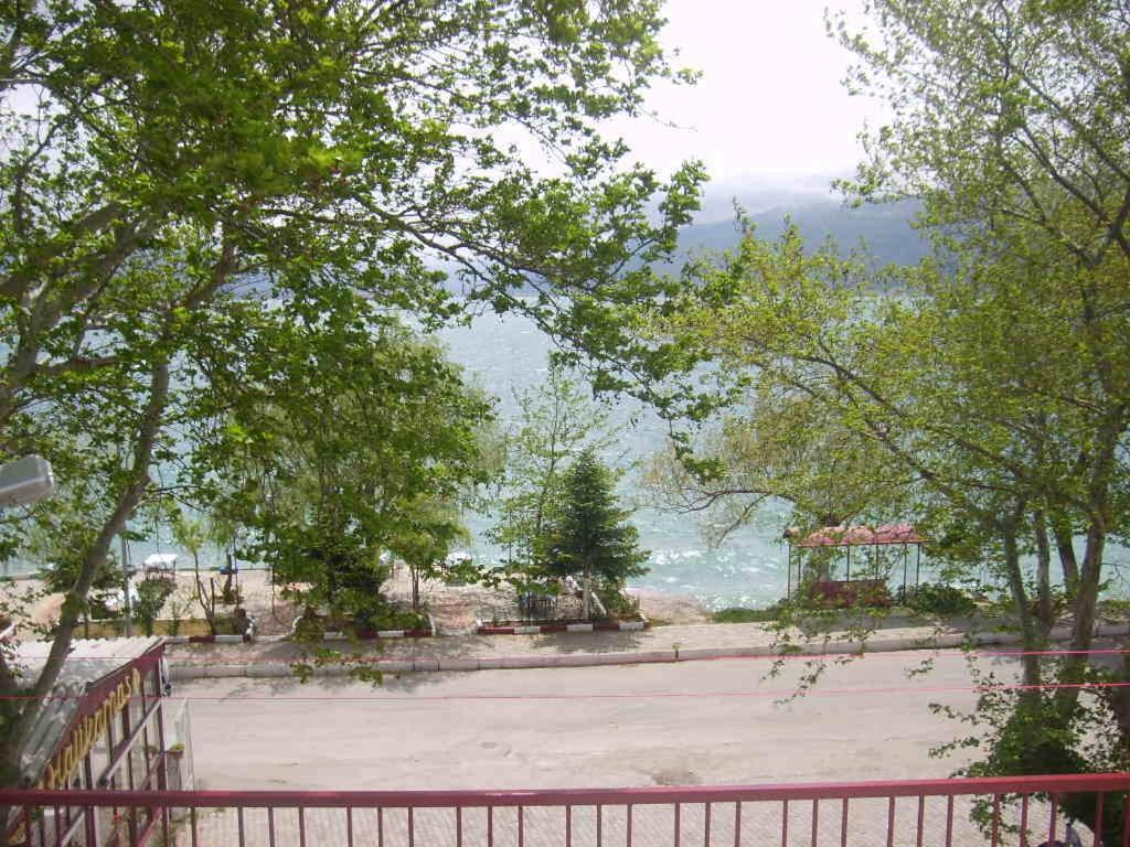Choo Choo Pension Egirdir Exterior photo
